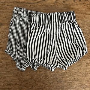 Black and white blommers 0-3 month